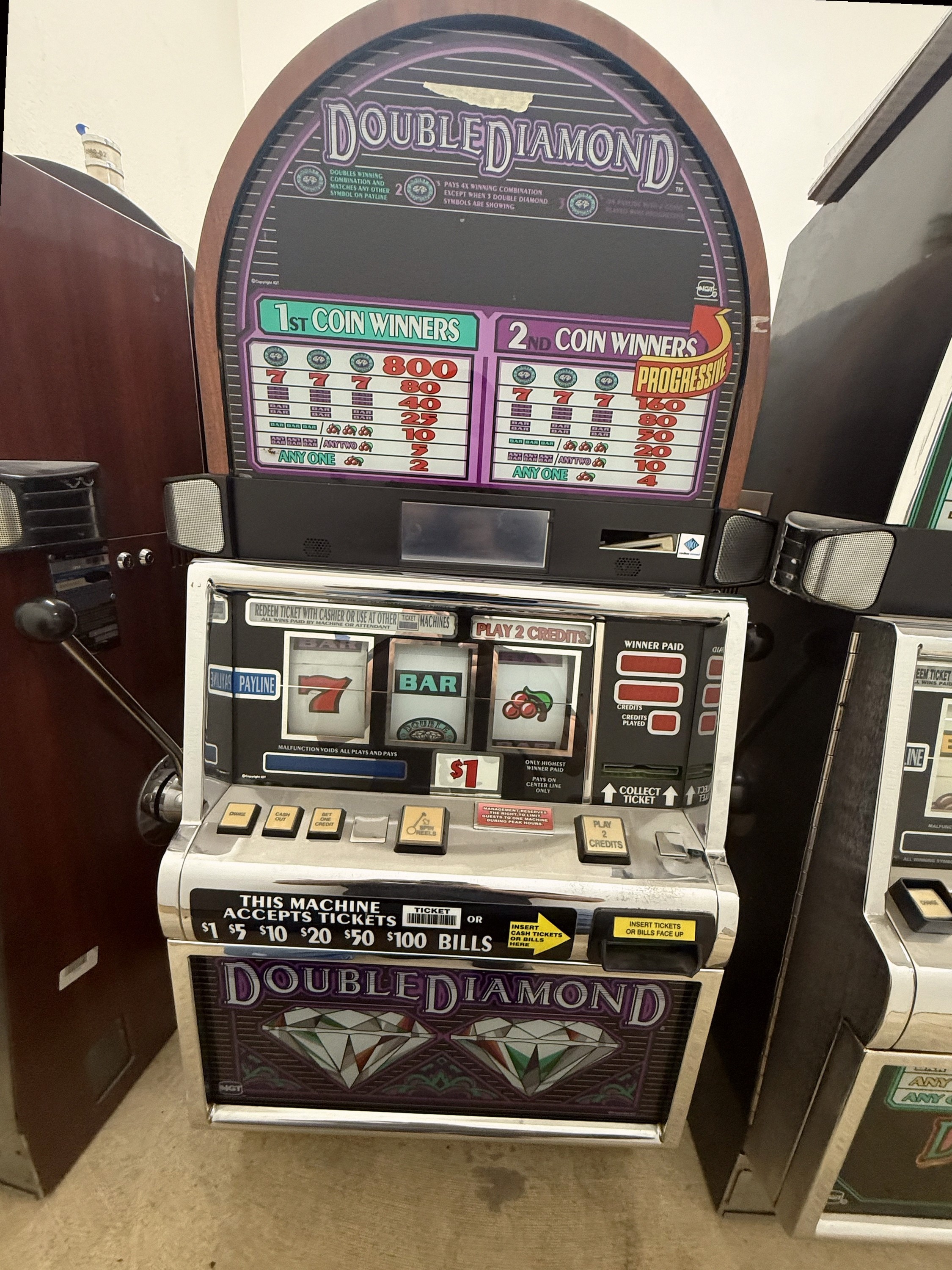 IGT S2000 Double Diamond Classic Spinner